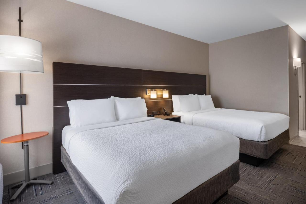 Holiday Inn Express Corydon By Ihg Exterior photo