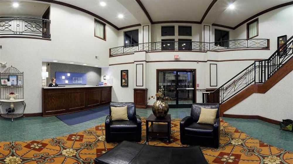 Holiday Inn Express Corydon By Ihg Exterior photo
