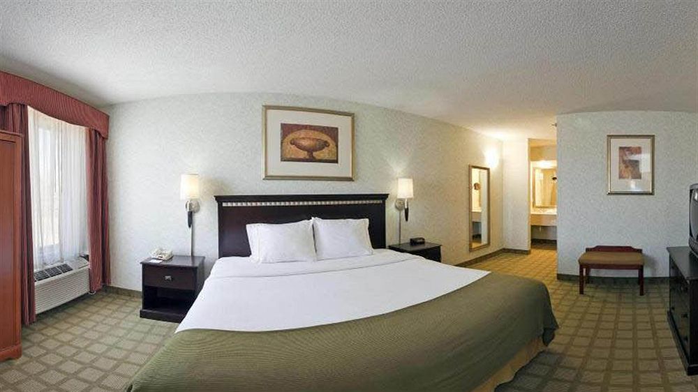 Holiday Inn Express Corydon By Ihg Room photo