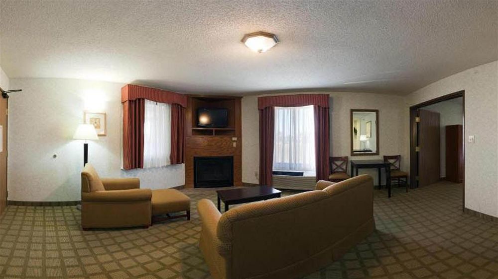 Holiday Inn Express Corydon By Ihg Exterior photo